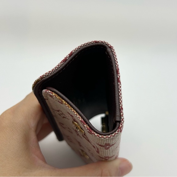 Louis Vuitton Monogram Denim Pink 4 Key Holder - Picture 8 of 10